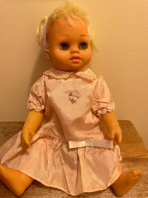 CHATTY BABY BLONDE 17  DOLL BY MATTEL (1963) IN VTG PEACH PINK DRESS