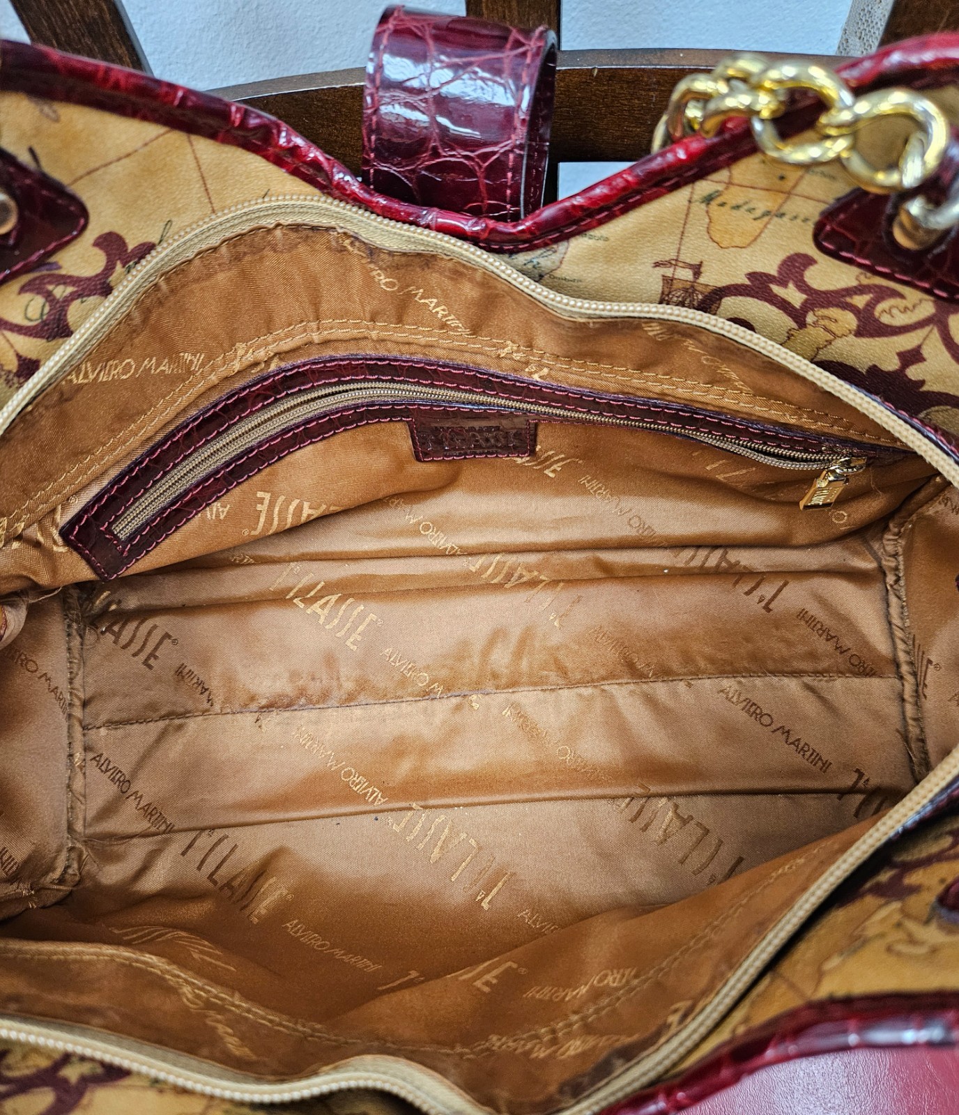 Alviero Martini Map Print Handbag — image 3