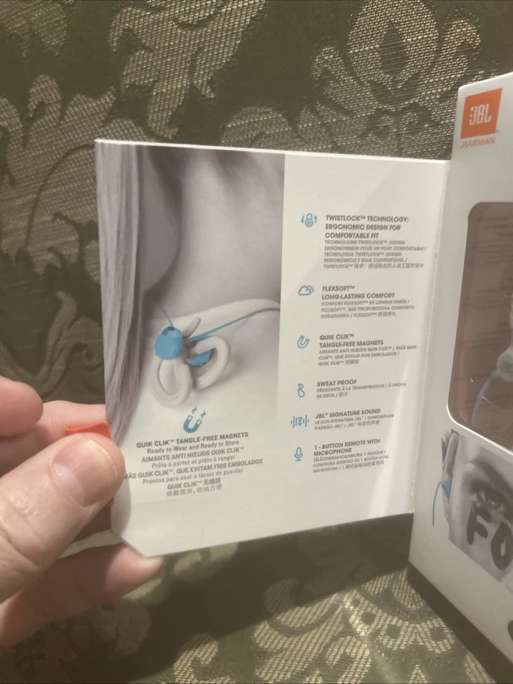 Nuevos Yurbuds Focus 300 Auriculares Deportivos a Prueba de Sudor Auriculares JBL Pequeños Aqua Foto 3 de 4