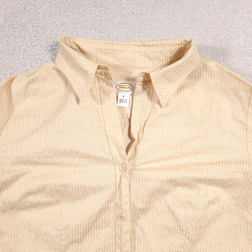Camisa con botones Talbots para mujer talla 8 resistente a las arrugas espiga manga larga Foto 3 de 4