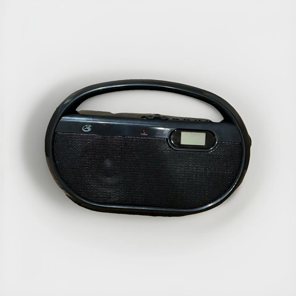 GPX R602B Portable AM/FM Radio with Digital Clock and Line Input Black - Image 4 of 4