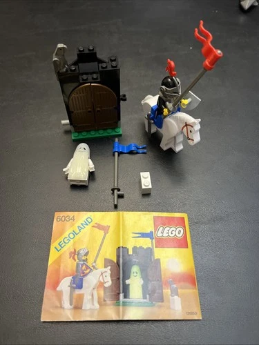 Lego Castle Black Monarchs Ghost 6034 100% Complete W/Instructions