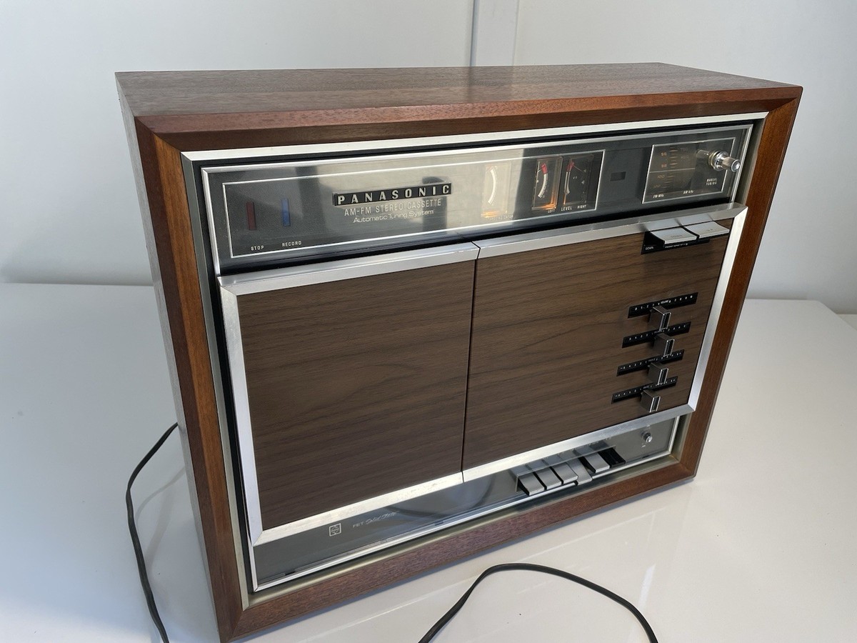 Vintage 1960's PANASONIC JAPAN Model RE-7080 AM-FM Stereo