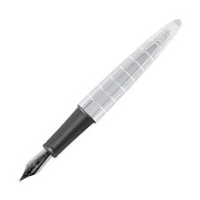 Diplomat Aero Fountain Pen in Rhomb - Medium ...