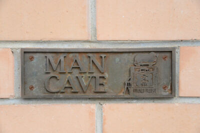 NEW Wall Plaque, ''MAN CAVE''. Featuring Golden Fleece Wayne 605 Bowser, Gas Pump
