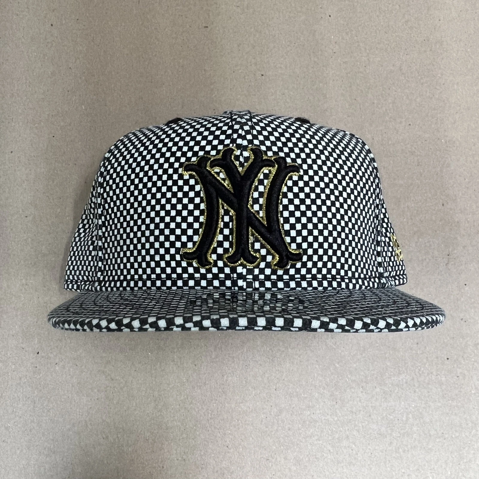 2004 Supreme New Era chapeau casquette à carreaux New York Yankees 7 5/8 60,6 cm 59fifty