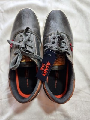 Levi's Casual Low-Top Sneakers Sizes 8.5 M/10 W Pebble Gray Leather Upper w/Tag