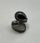 Vintage 925 Sterling Silver Marcasite Ring With Onyx & Mother Of Pearl Stones ￼