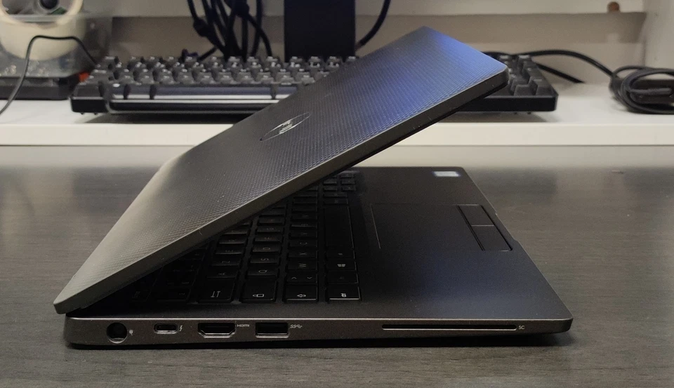 Dell Latitude 7400 · i7-8665U · 16GB · 250GB, photo 4 sur 5