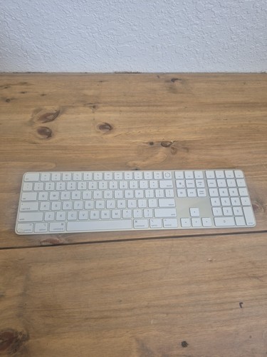 UNTESTED Apple Magic Keyboard with Touch ID and Numeric Keypad (Model A2520)