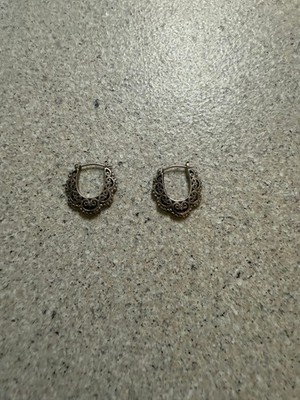 VINTAGE ATI STERLING SILVER HEART EARRINGS--925 ID. SIGNED