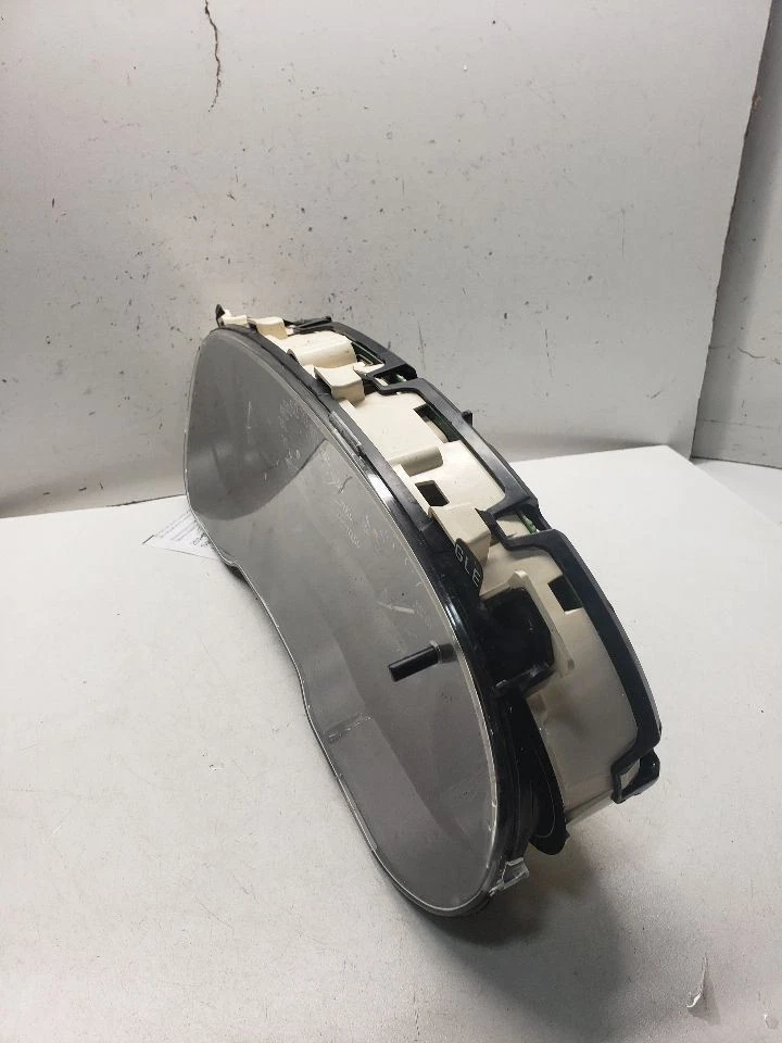 Speedometer Cluster US ID 10344789 Fits 99-05 CENTURY 1417238 - Image 2 of 4