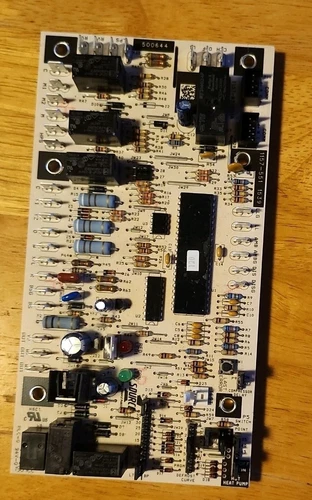 York Source 1 500644  1157-83-551A Heat Pump Defrost Control B23