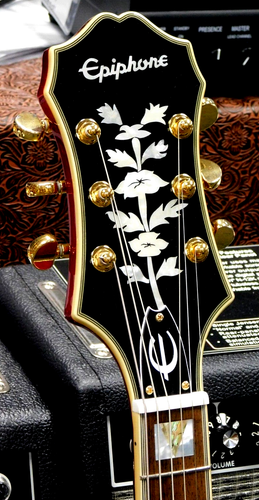 2023 Epiphone Broadway Hollowbody Electric Guitar! Wine Red w/ Case! VERY NICE! - Picture 8 of 10
