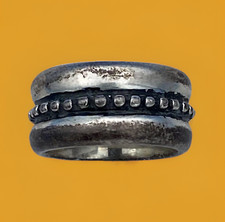 Vintage Navajo Sterling Silver Ring 16.8g Size 7.5 Thick Hand Tooled Band