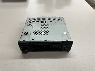 1995-1998 MERCEDES RADIO STEREO CASSETTE R129 SL320 SL500 SL600 SL55. WITH CODE.