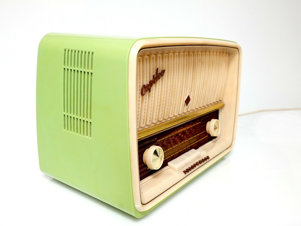 Telefunken Caprice 4051W Green Cabinet 1950s Tube Radio with