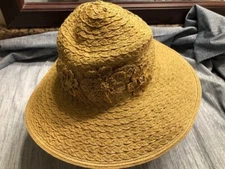 C.C Exclusives Braided Beige 100% Paper 4" Wide Brim Sun Hat w/ Crochet Flowers