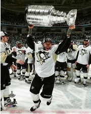 Matt Cullen Pittsburgh Penguins 2016 Stanley Cup Champion 8x10 Photo