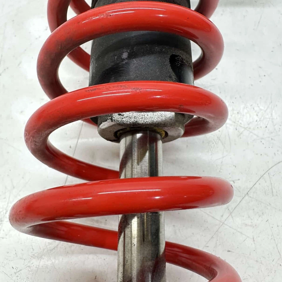 Amortiguador, pista trasera, Piggyback WE - 2015 Polaris Pro-S Switchback 800 Foto 4 de 4