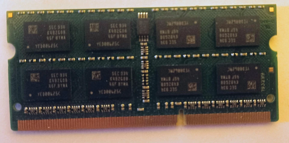 Transcend 4G DDR3-1066 Unbuffered SO-DIMM TS512MSK64V1N Memory - Image 2 of 2