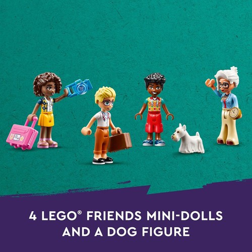 LEGO Friends Castle Bed and Breakfast Hotel Playset (42638) - Picture 4 of 5