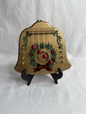 VINTAGE WOODEN DOOR HARP CHIMES HANDCRAFTED CAROL WRIGHT GIFTS TAIWAN