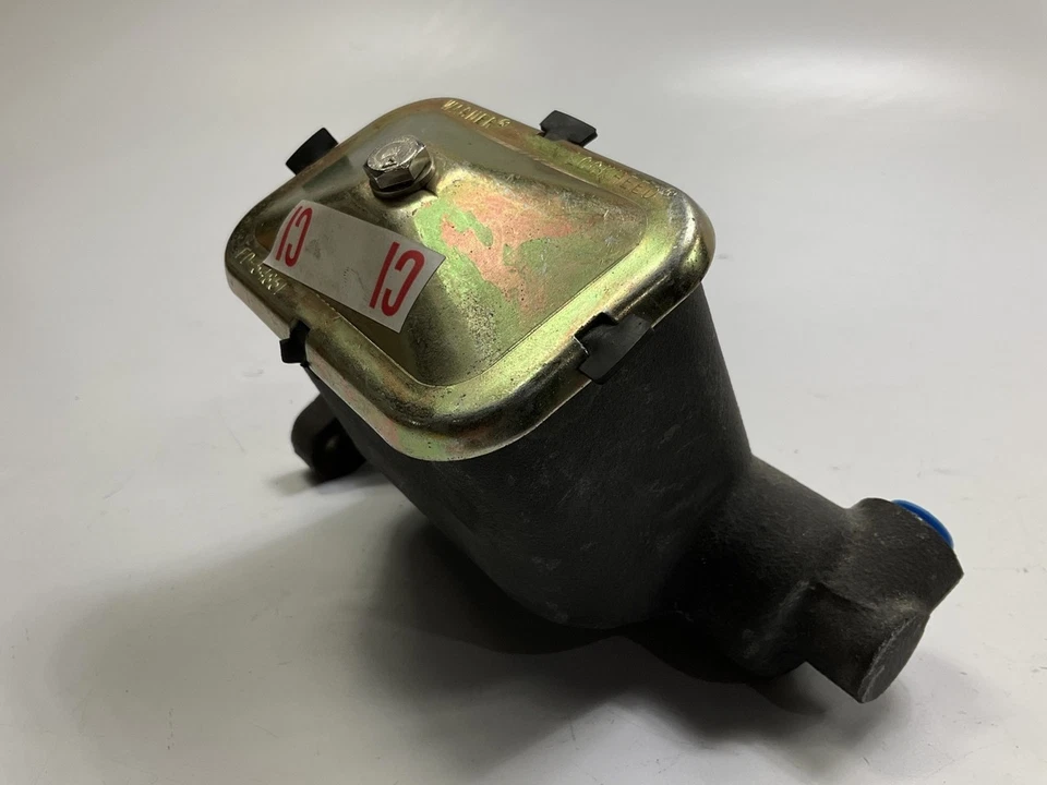 Cilindro maestro de freno Wagner MC57597 - 1980-82 Chevy C50, GMC C5000 FE-57560 Foto 3 de 4