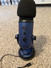 Blue Yeti 988-000402 USB Blue Microphone