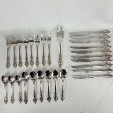Oneida Renoir Pembrooke Stainless Steel Flatware vintage Lot 28 Pcs USA Canada