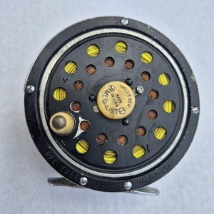 フルーガーメダリスト1492DA MADE IN USA Vintage Pflueger Medalist