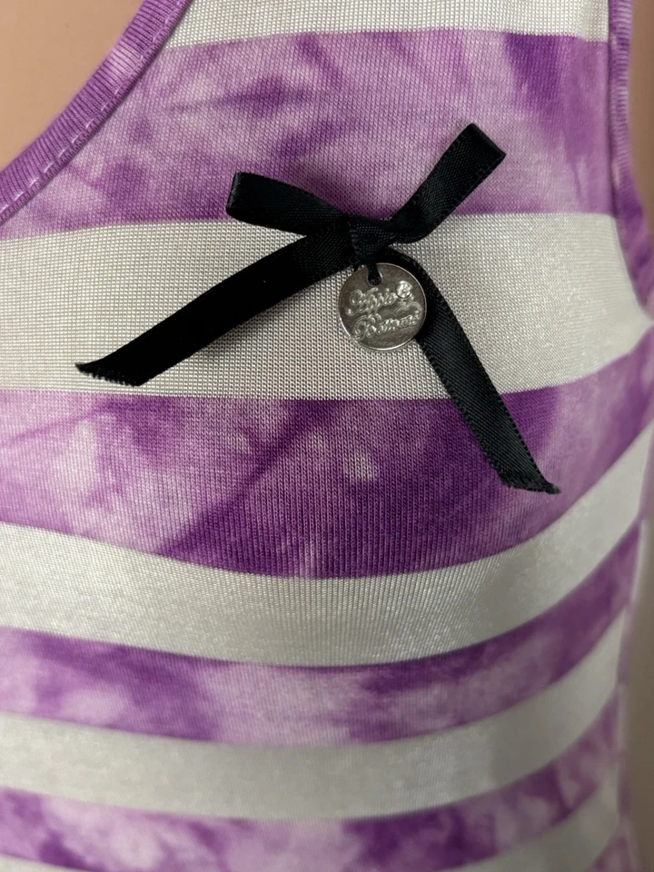 Maxi Vestido Apple Bottoms Talla Mediana Tie-Dye Rayas Ojo de Cerradura Espalda Cruzada Foto 3 de 4