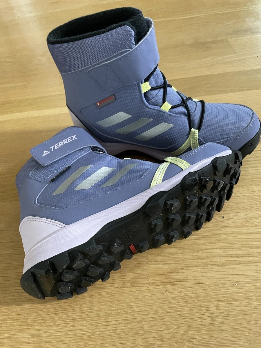 Adidas terrex snow cold.rdy boots kids size 2.5
