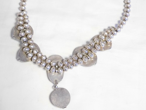 Sterling Silver Native American Vibrant Bisbee Turquoise Squash Blossom Necklace - Picture 12 of 13
