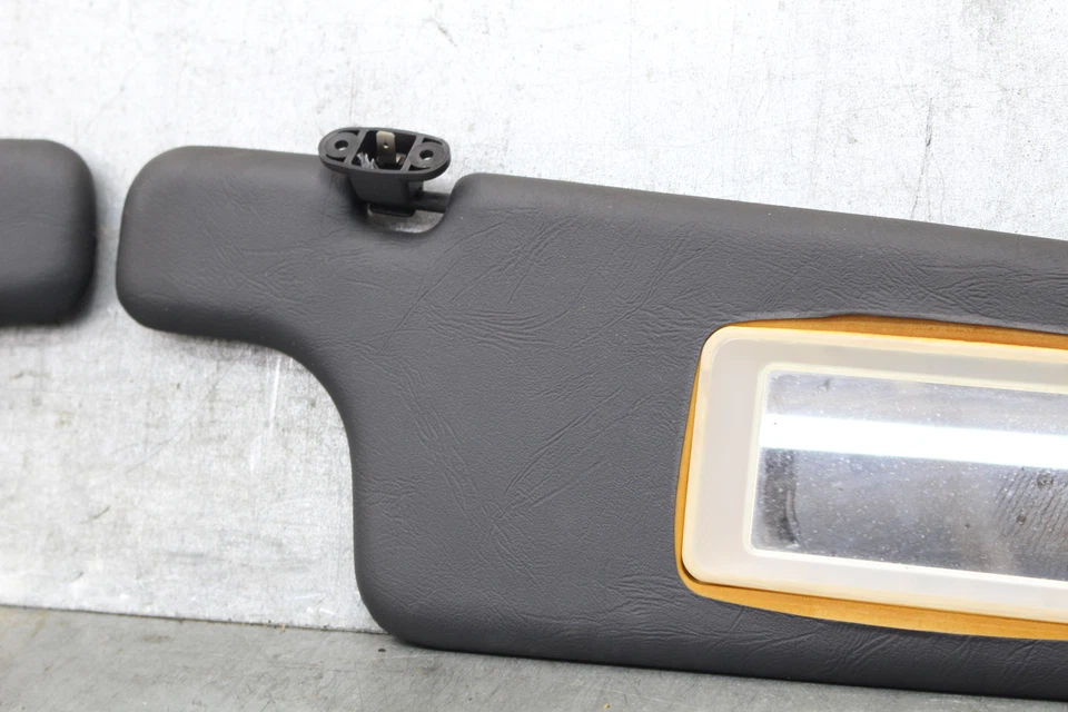 76-89 BMW 633CSI 635CSI E24 OEM Interior Parasol Negro Par Vinilo LM06 Foto 3 de 4