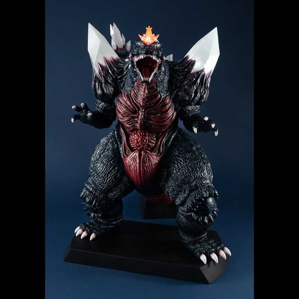 Megahouse UA Monsters SPACEGODZILLA Statue Godzilla Toho w/LED, Roar Sound - Image 4 of 4