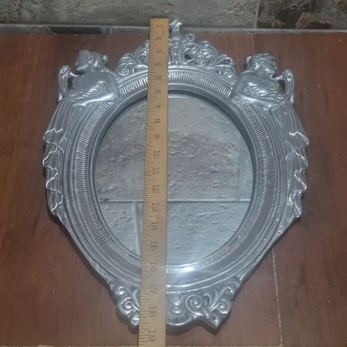 Espejo ovalado vintage decorativo de metal aluminio con figura para damas - Imagen 8 de 14