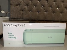 Cricut Explore 3 Digital Cutting/Printing Machine with Cables and Extras
