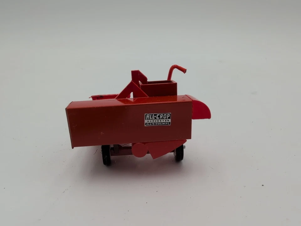 1/64 Custom Farm Toy Pull-Type Combine All Crop Allis Chalmers - Image 3 of 3