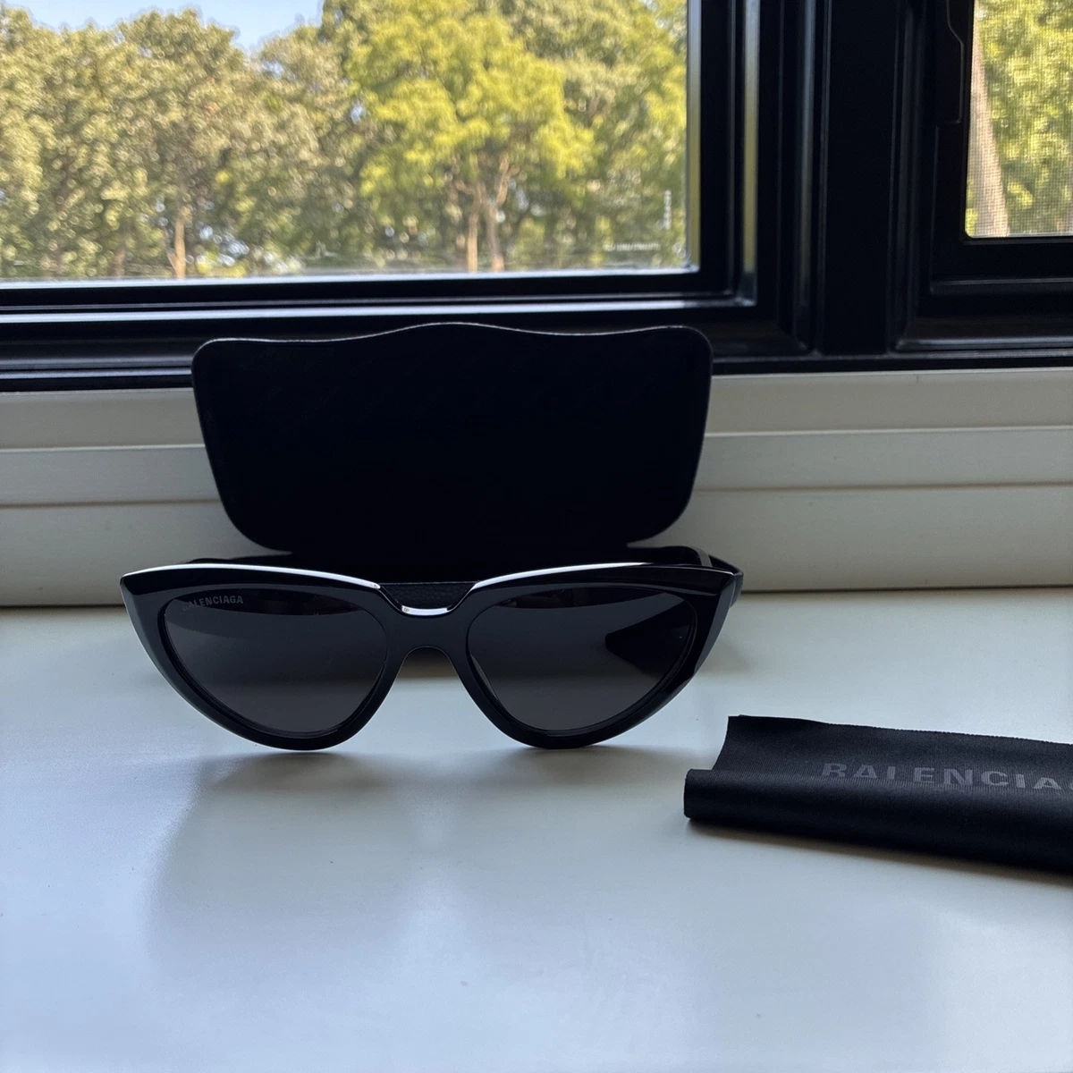 Cat Eye Sunglasses Balenciaga for Women for sale | eBay display picture 2