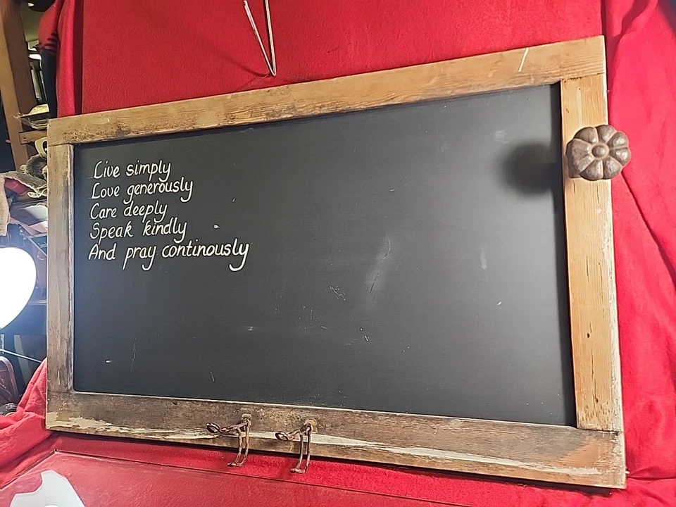 Quadro-negro Country Flare antigo feito sob medida para janela. Veja fotos 28,5x17,5 - Imagem 4 de 4