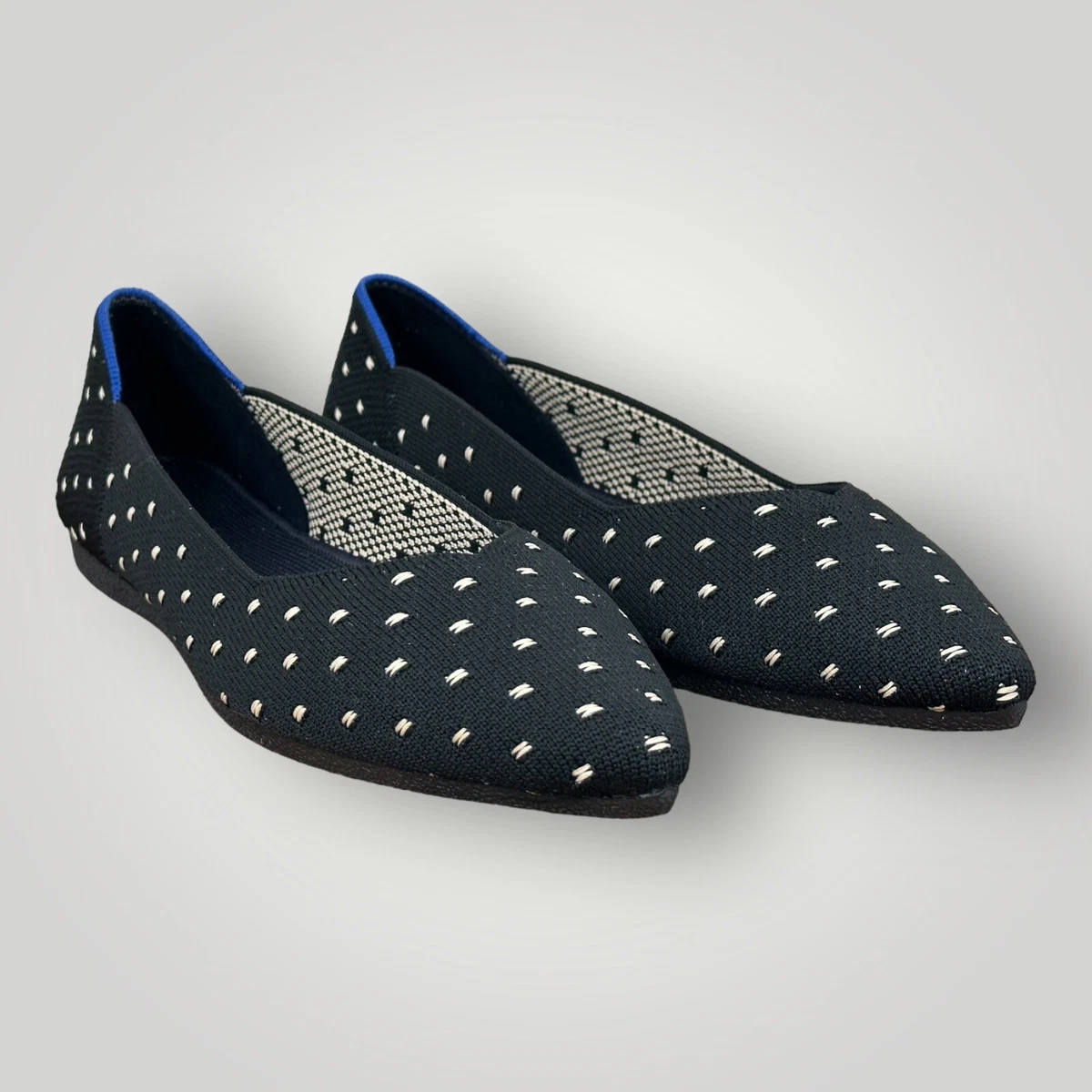 Tan ballet deals shoes