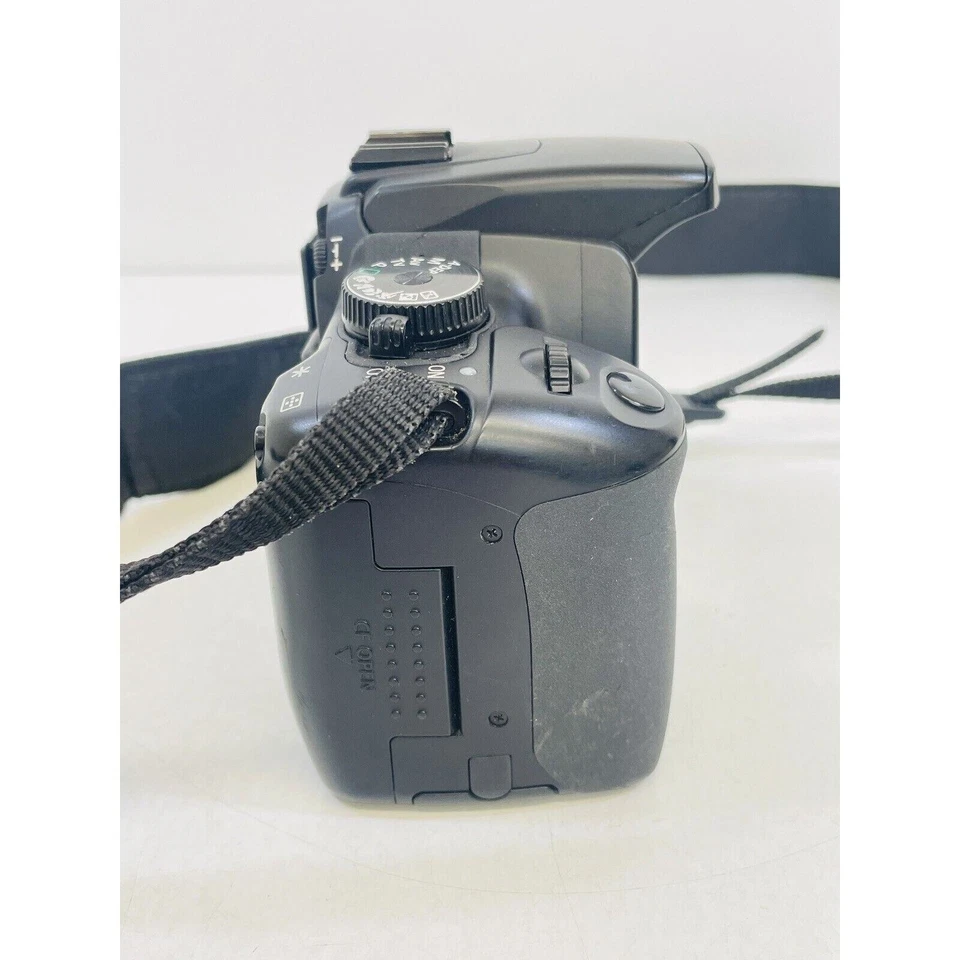 Canon Rebel XTi DSLR 400D Digital Camera For PARTS/REPAIR ONLY - Image 2 of 4