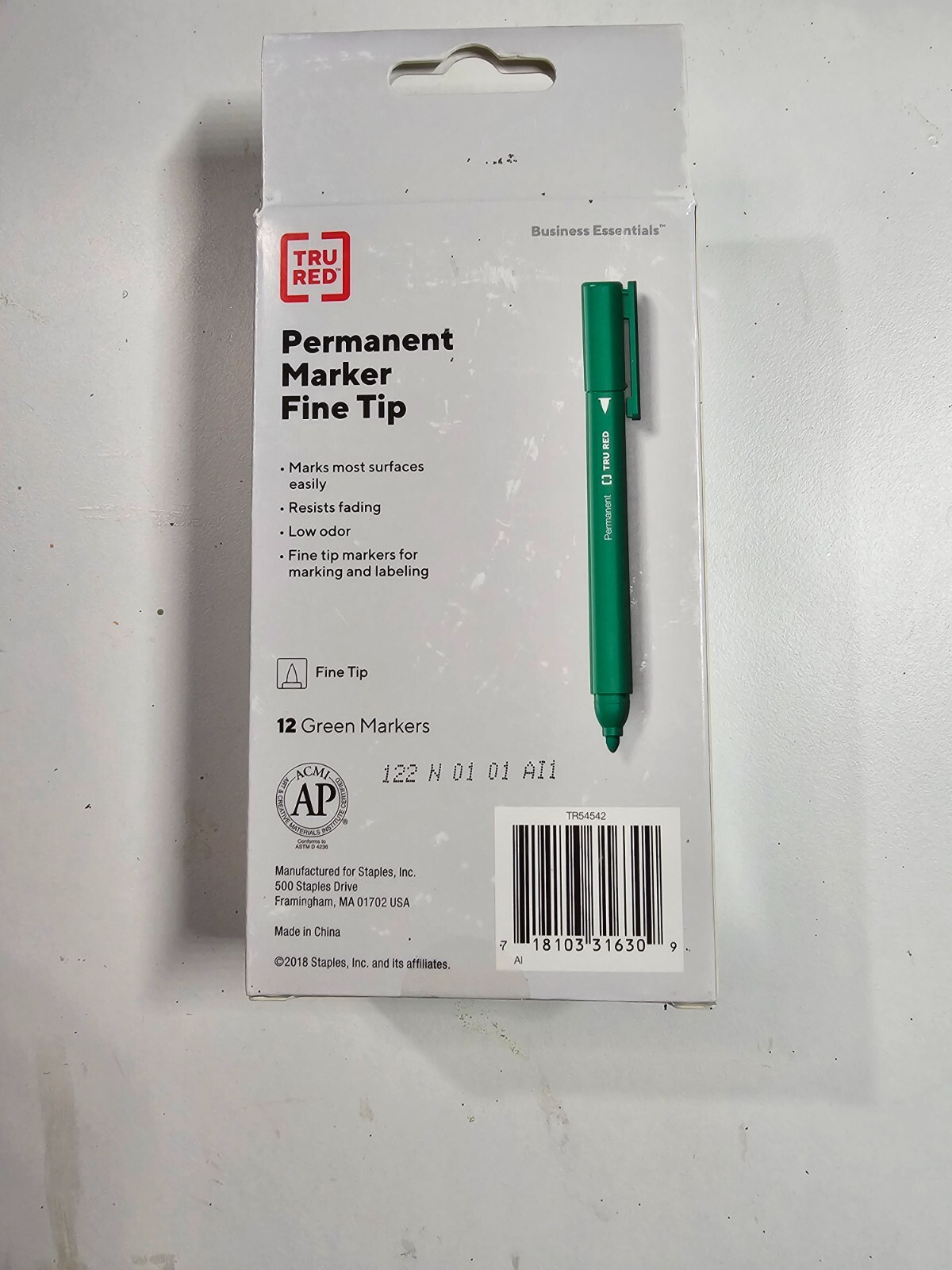 New ! TRU RED Pen Permanent Markers, Fine Tip, Green, Dozen (TR54542)
