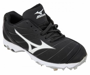 mizuno pitching cleats