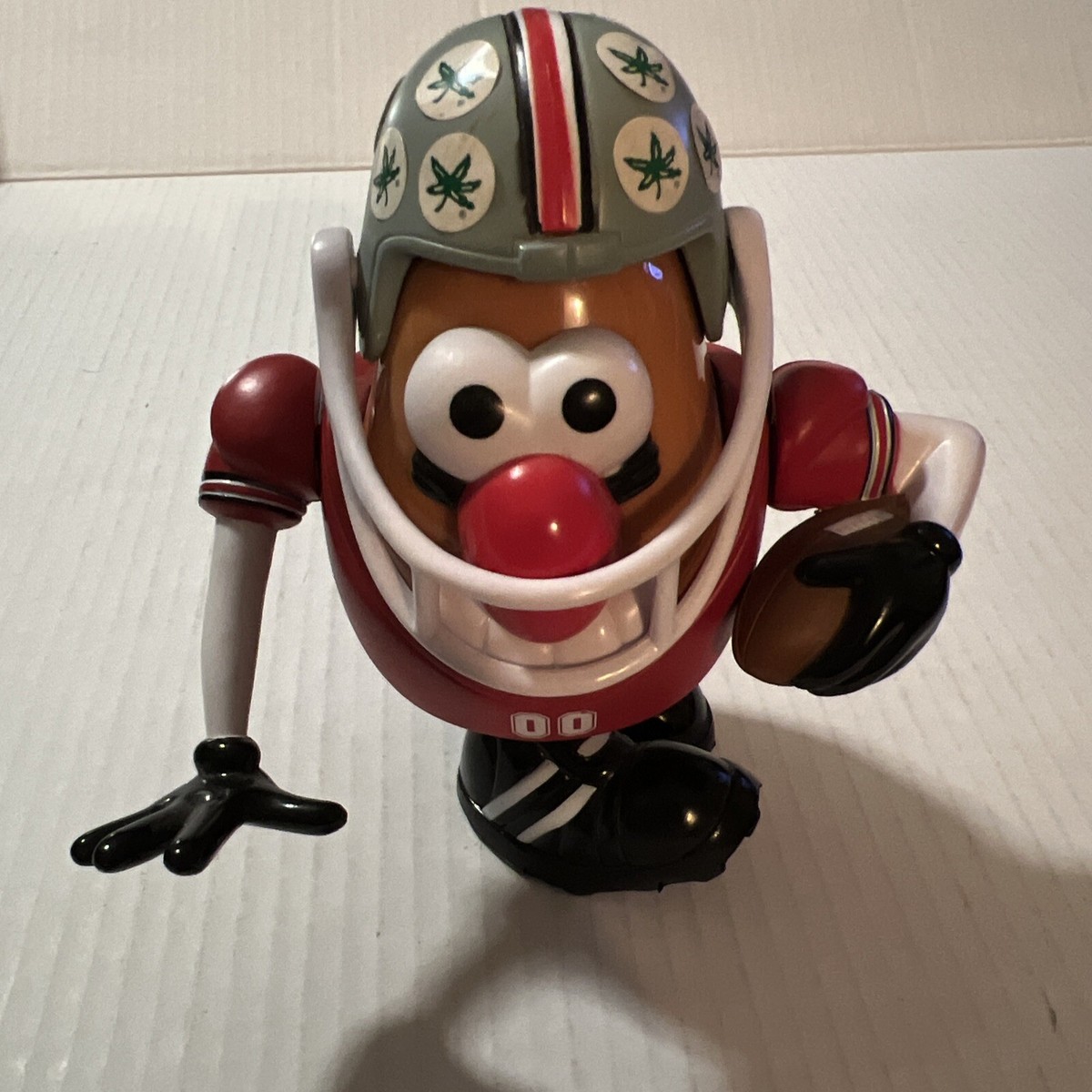 OSU Buckeye Sports Spud Ohio State Head Toy Figure 2007 HASBRO  Used