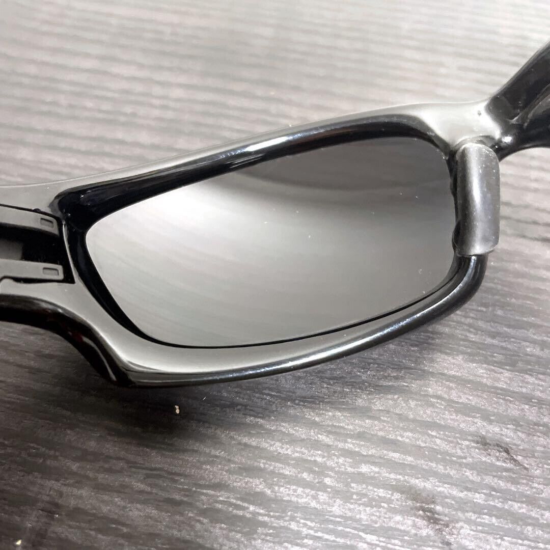 Oakley Straight Jacket 04-325J Polished Black / Black Oakley Straight Jacket 04-325J Polished Black / Black