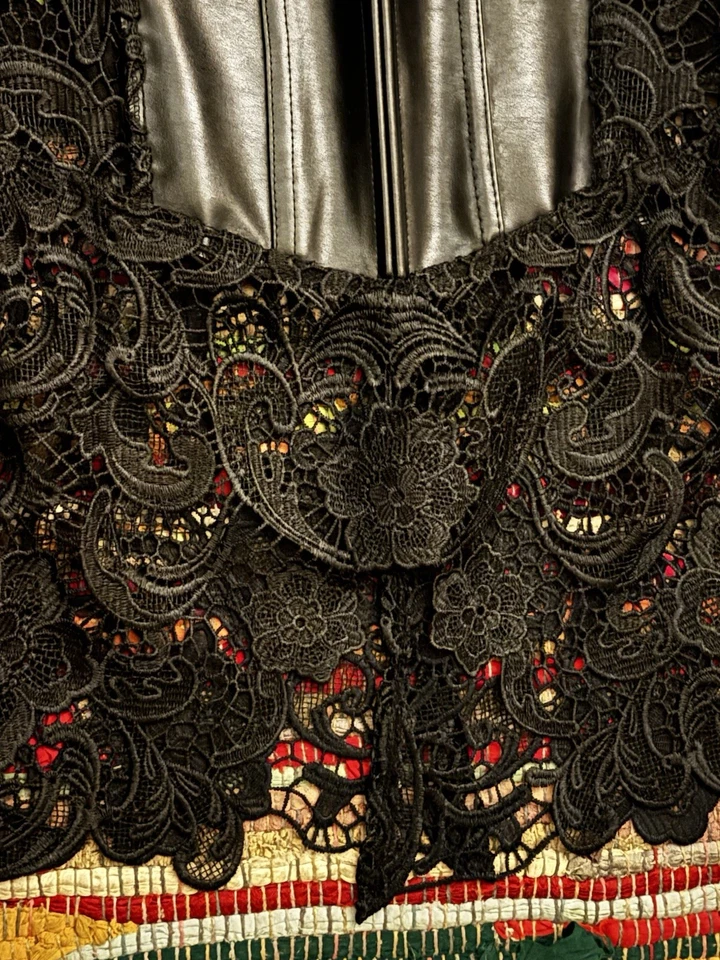 Corsé para mujer Dreamgirls de cuero con cordones negro con tanga de cuero a juego nuevo sin etiquetas Foto 4 de 4