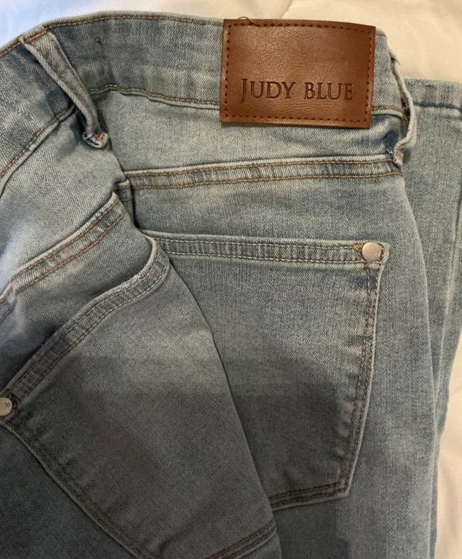 Judy Blue Los Angelos Boyfriend fit Jeans 5/27