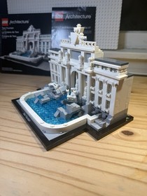 LEGO ARCHITECTURE: Trevi Fountain (21020)